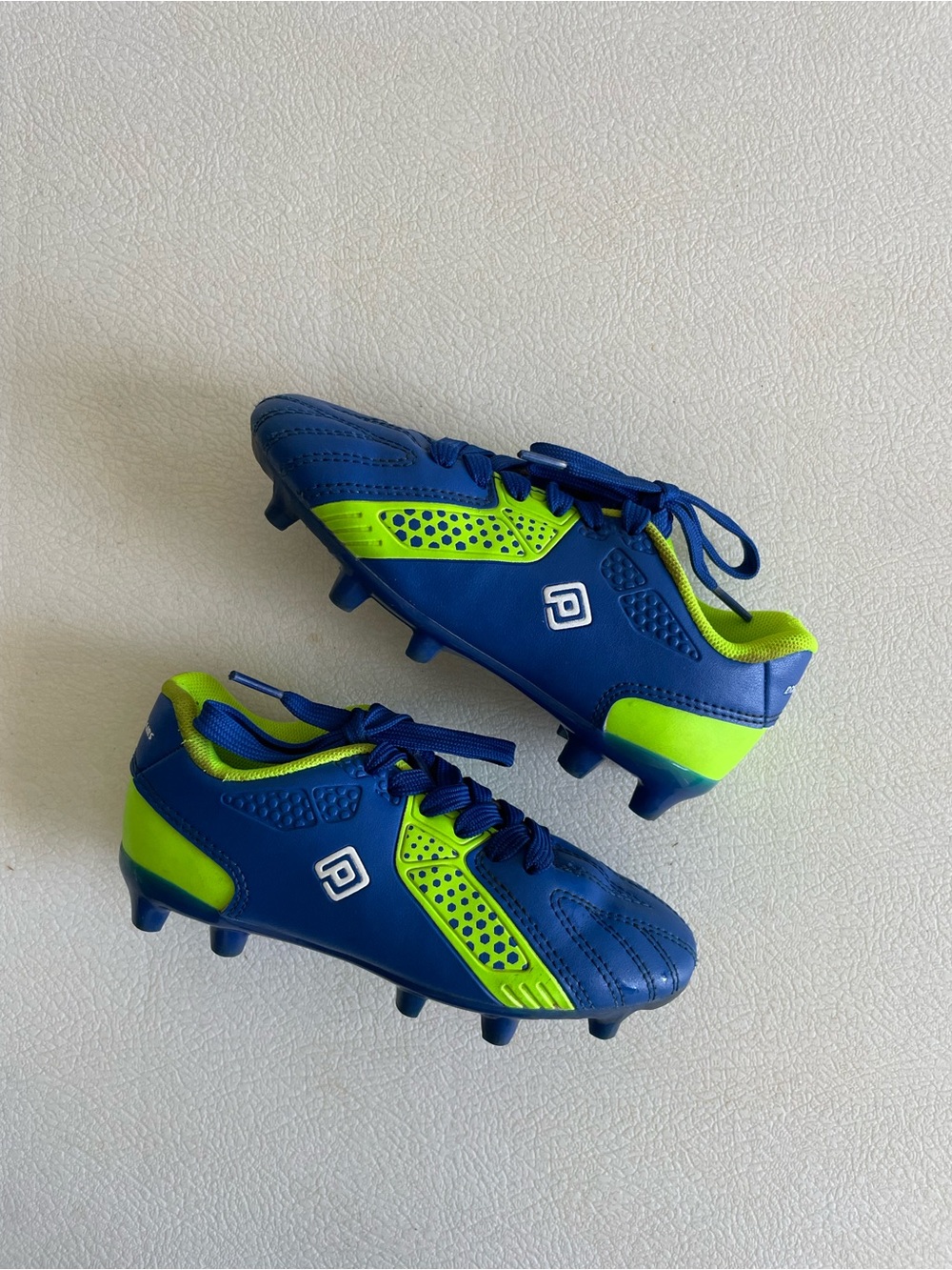 Blue & Neon Green Kids Soccer Cleats - Unbranded